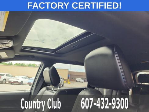 Used 2022 Dodge Durango GT AWD/4WD image 14