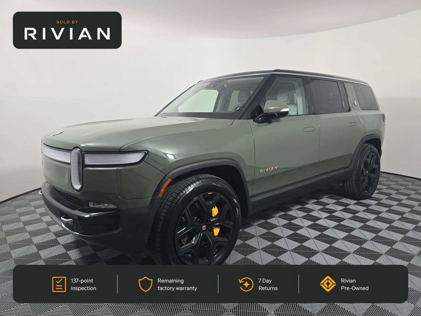 Used 2023 Rivian R1S Launch Edition Quad AWD/4WD image 1