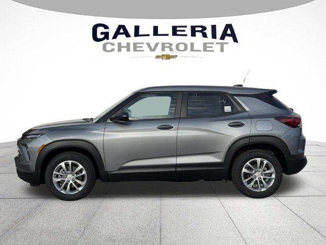 New 2026 Chevrolet TrailBlazer LS w/ LS Convenience Package FWD image 4