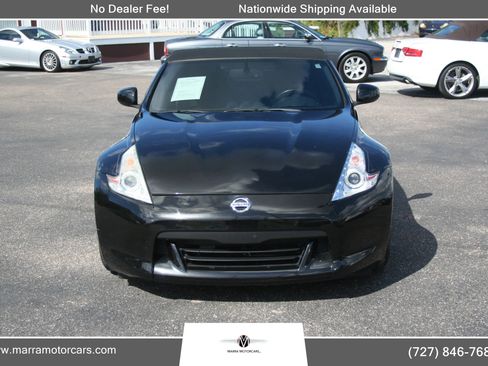 Used 2011 Nissan 370Z Touring image 4