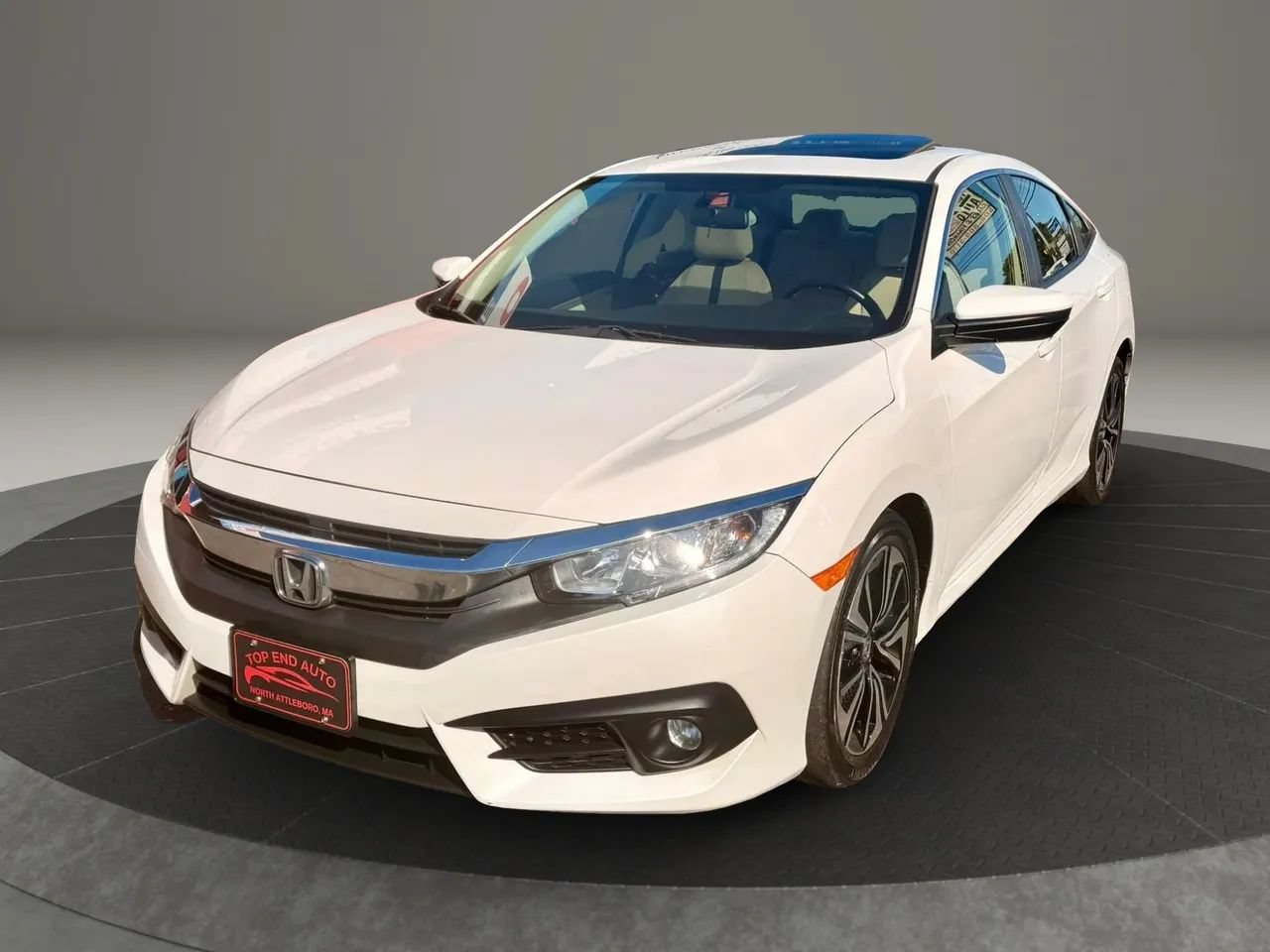 Used 2018 Honda Civic EX-T image 1