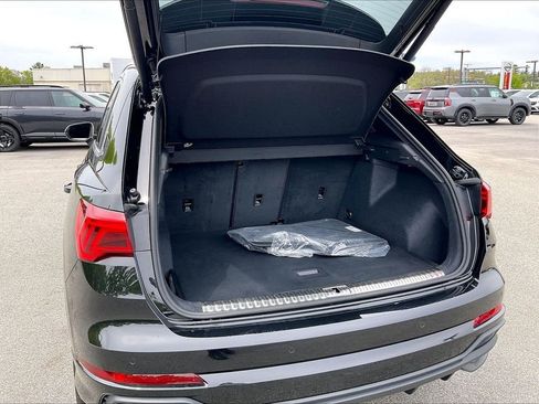 Used 2025 Audi Q3 2.0T Premium Plus AWD/4WD image 35