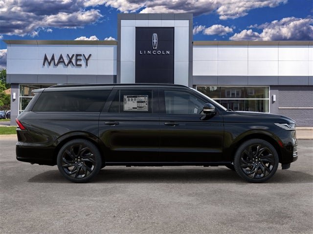 New 2027 Lincoln Navigator L Reserve w/ Jet Appearance Package AWD/4WD image 28