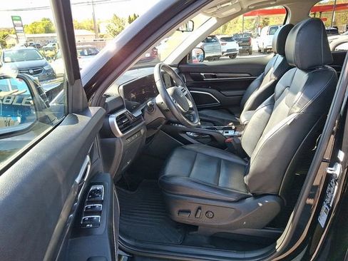 Used 2024 Kia Telluride S w/ S Sunroof Package image 14