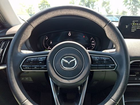 Used 2024 MAZDA CX-90 Plug-In Hybrid w/ Premium Pkg AWD/4WD image 24
