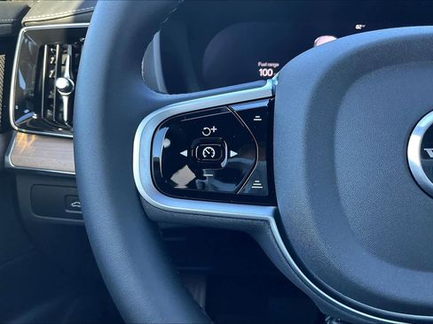 New 2026 Volvo XC90 B6 Ultra w/ Protection Package Premier image 17