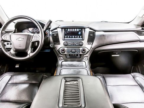 Used 2019 Chevrolet Tahoe Premier AWD/4WD image 19