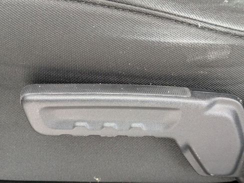 Used 2022 Jeep Gladiator Rubicon image 16