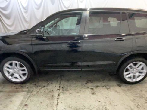 Certified 2025 Honda Passport EX-L image 14