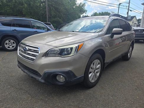 Used 2016 Subaru Outback 2.5i Premium AWD/4WD image 28