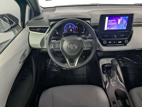 Used 2026 Toyota Corolla SE FWD image 36