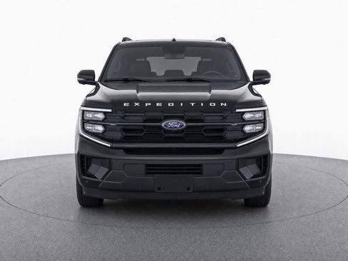 Used 2025 Ford Expedition Active AWD/4WD image 5