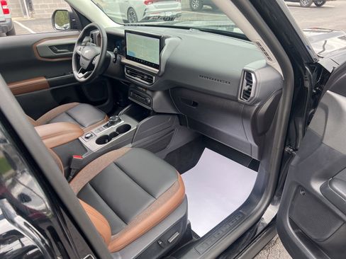 Used 2025 Ford Bronco Sport Outer Banks w/ Outer Banks Tech Package+ image 43