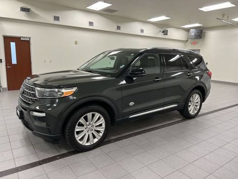 Certified 2023 Ford Explorer King Ranch w/ Technology Package AWD/4WD image 4