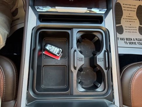 Used 2025 Ford F250 King Ranch image 24