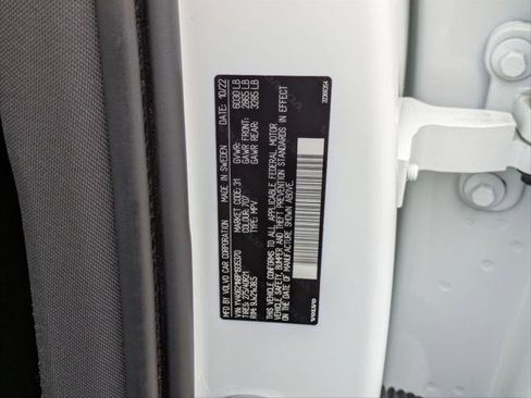 Used 2023 Volvo XC90 B6 Plus w/ Protection Package Premier image 26