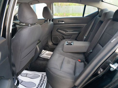 Used 2019 Nissan Altima 2.5 S FWD image 23
