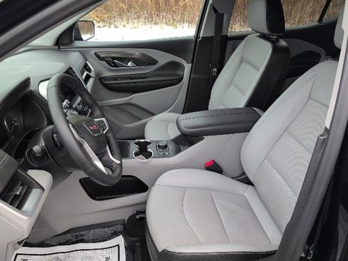 Used 2023 GMC Terrain SLT w/ LPO, Floor Liner Package image 13