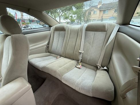 Used 2001 Toyota Solara SE image 21