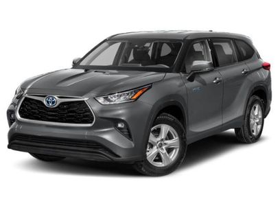 Used 2022 Toyota Highlander Bronze Edition