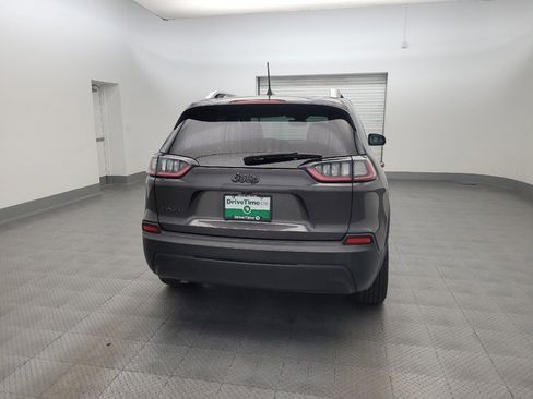 Used 2021 Jeep Cherokee Latitude Plus AWD/4WD image 7