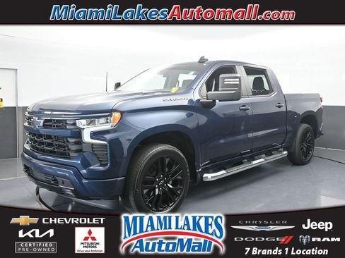 Used 2022 Chevrolet Silverado 1500 RST image 1