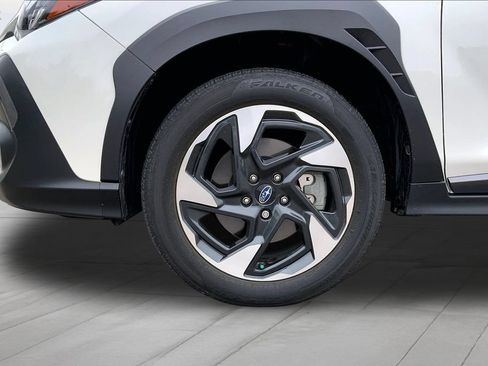 Used 2024 Subaru Crosstrek 2.5i Limited w/ Crosstrek Mirror Package AWD/4WD image 32