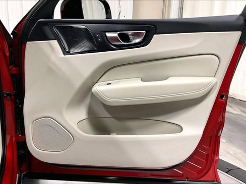 Used 2023 Volvo XC60 B5 Plus w/ Climate Package image 24