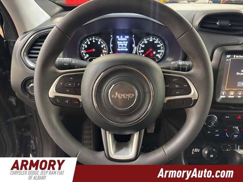 Used 2023 Jeep Renegade Latitude image 13