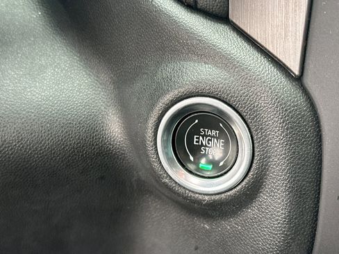 Used 2021 GMC Sierra 1500 AT4 w/ AT4 Value Package image 33