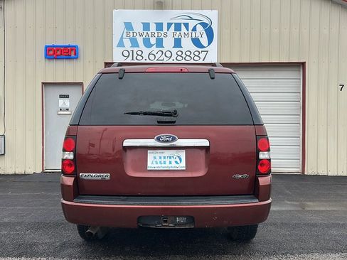 Used 2010 Ford Explorer XLT image 26