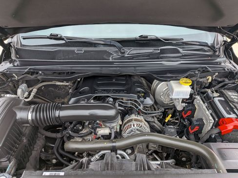 Used 2021 RAM 1500 Big Horn image 29