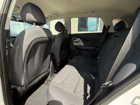 Used 2018 Kia Niro LX image 6