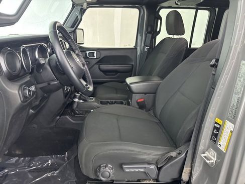 Used 2021 Jeep Wrangler Unlimited Sport image 22