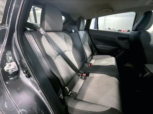 Used 2024 Subaru Crosstrek 2.0i Premium image 27