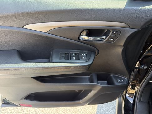 Used 2021 Honda Pilot Special Edition image 11