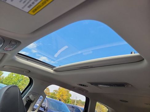 New 2025 Kia Telluride S image 17