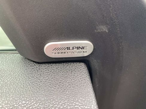 Used 2022 Dodge Charger SXT AWD/4WD image 16