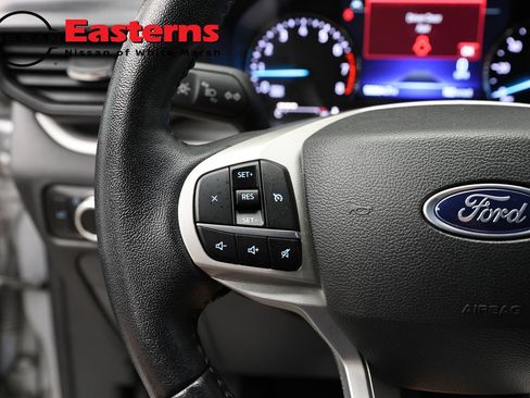 Used 2023 Ford Explorer XLT RWD image 15