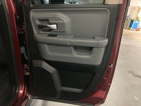 Used 2020 RAM 1500 Warlock RWD image 39