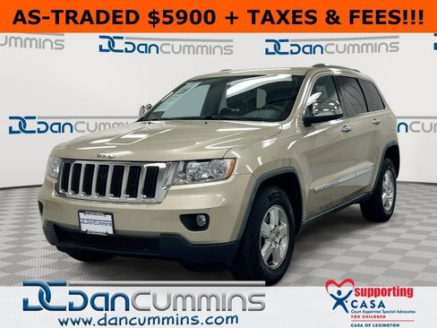 Used 2011 Jeep Grand Cherokee Laredo AWD/4WD image 1