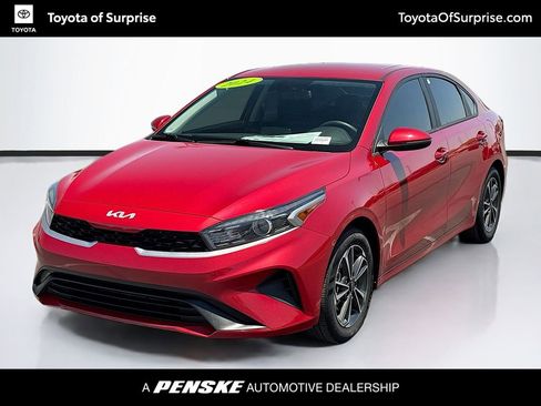 Used 2024 Kia Forte LXS w/ LXS Technology Package FWD image 1