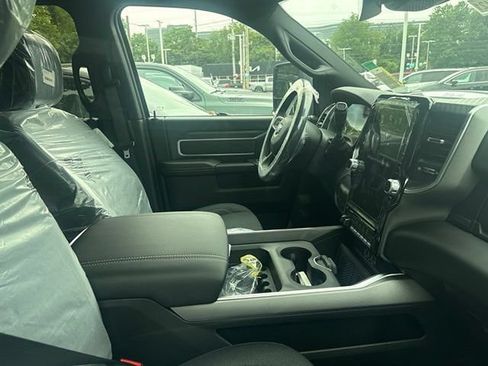 New 2026 RAM 3500 Big Horn AWD/4WD image 8