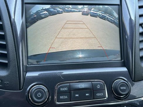 Used 2018 Chevrolet Impala Premier FWD image 22