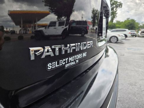 Used 2018 Nissan Pathfinder SV w/ SV Tech Package AWD/4WD image 10