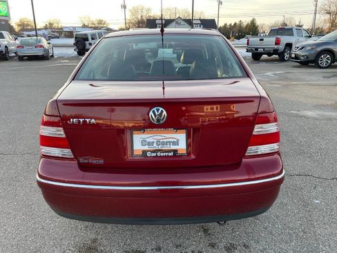 Used 2004 Volkswagen Jetta GLS image 4