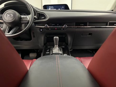 Used 2025 MAZDA CX-30 AWD 2.5 S w/ Preferred Package image 36