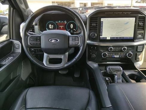 Used 2022 Ford F150 Lariat w/ Equipment Group 502A High AWD/4WD image 11