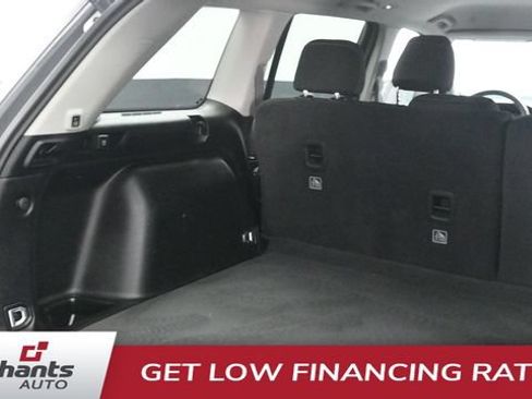 Used 2022 Jeep Grand Cherokee Laredo w/ Luxury Tech Group I AWD/4WD image 20
