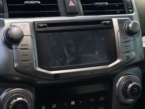 Used 2016 Toyota 4Runner Limited image 12